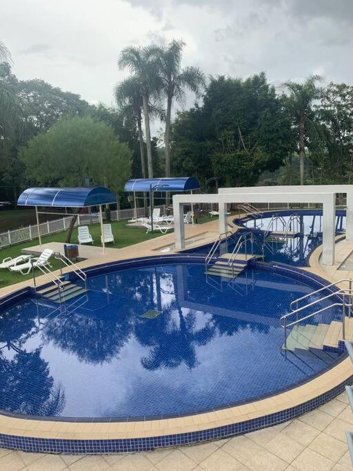 Lindo Apto Novo Na Avenida, Climatizado E Aconchegante Piratuba Kültér fotó
